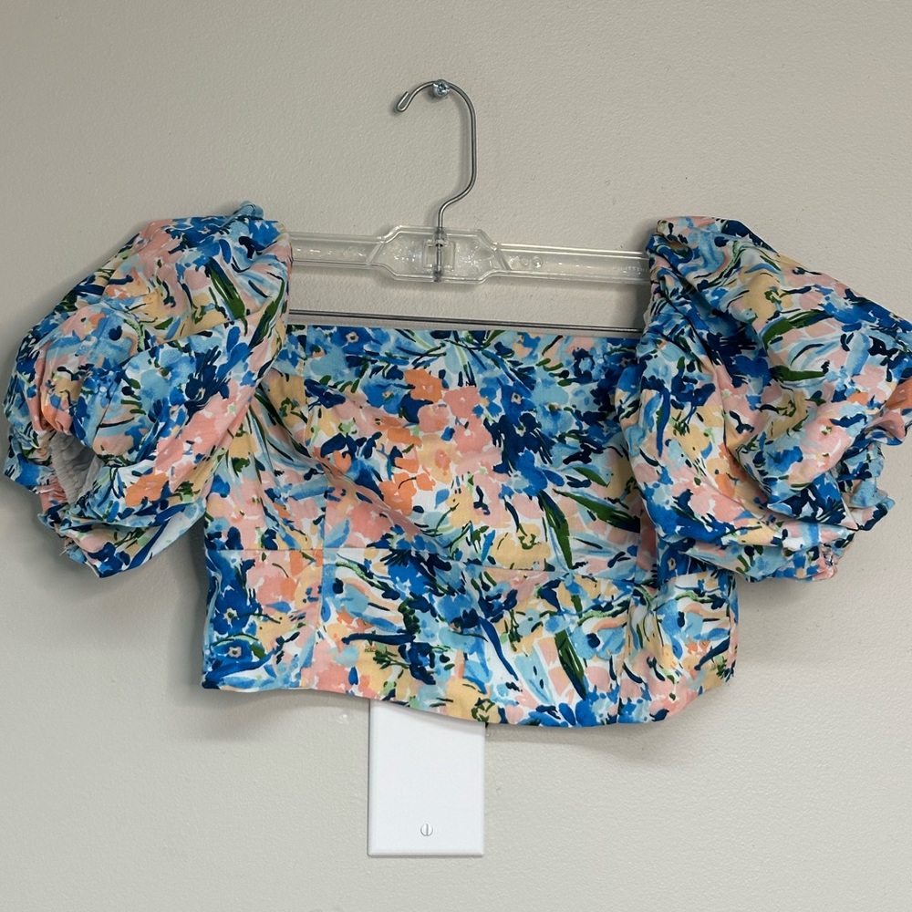 Abercrombie & Fitch Floral Crop Top Puff Sleeve Shirt Blue Pink medium blouse